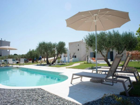 Idyllic home with pool near Cisternino Cisternino